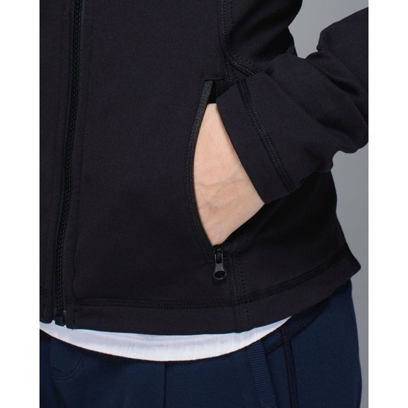 Lululemon Forme Jacket - Picture 6 of 10